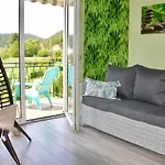 Le De L'ecureuil Vakantiehuis *