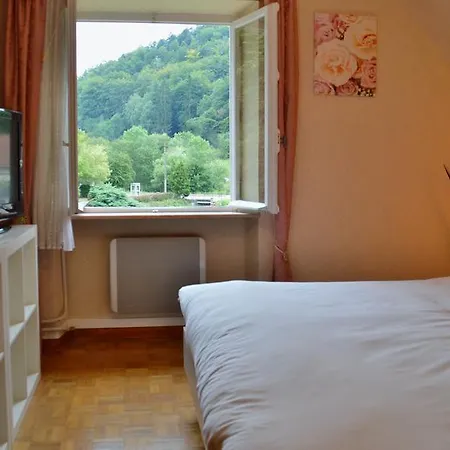 Le De L'ecureuil Sturzelbronn