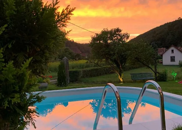 Le De L'ecureuil * Sturzelbronn